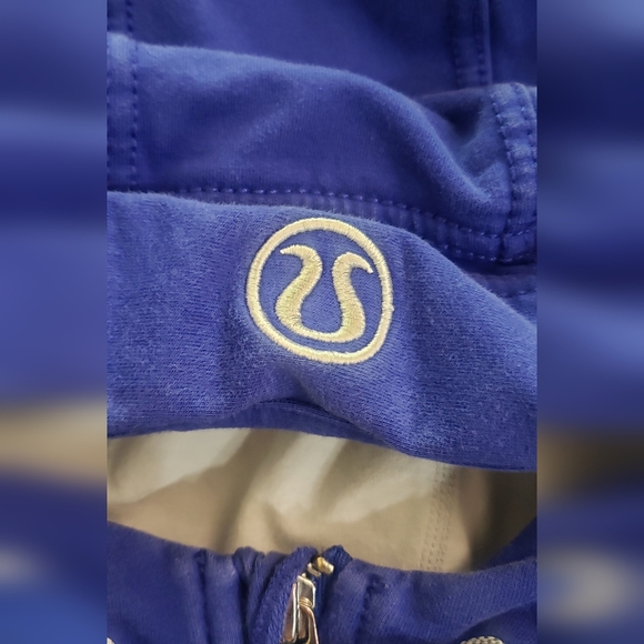 Lululemon Scuba Hoodie Rocksteady - Picture 16 of 16